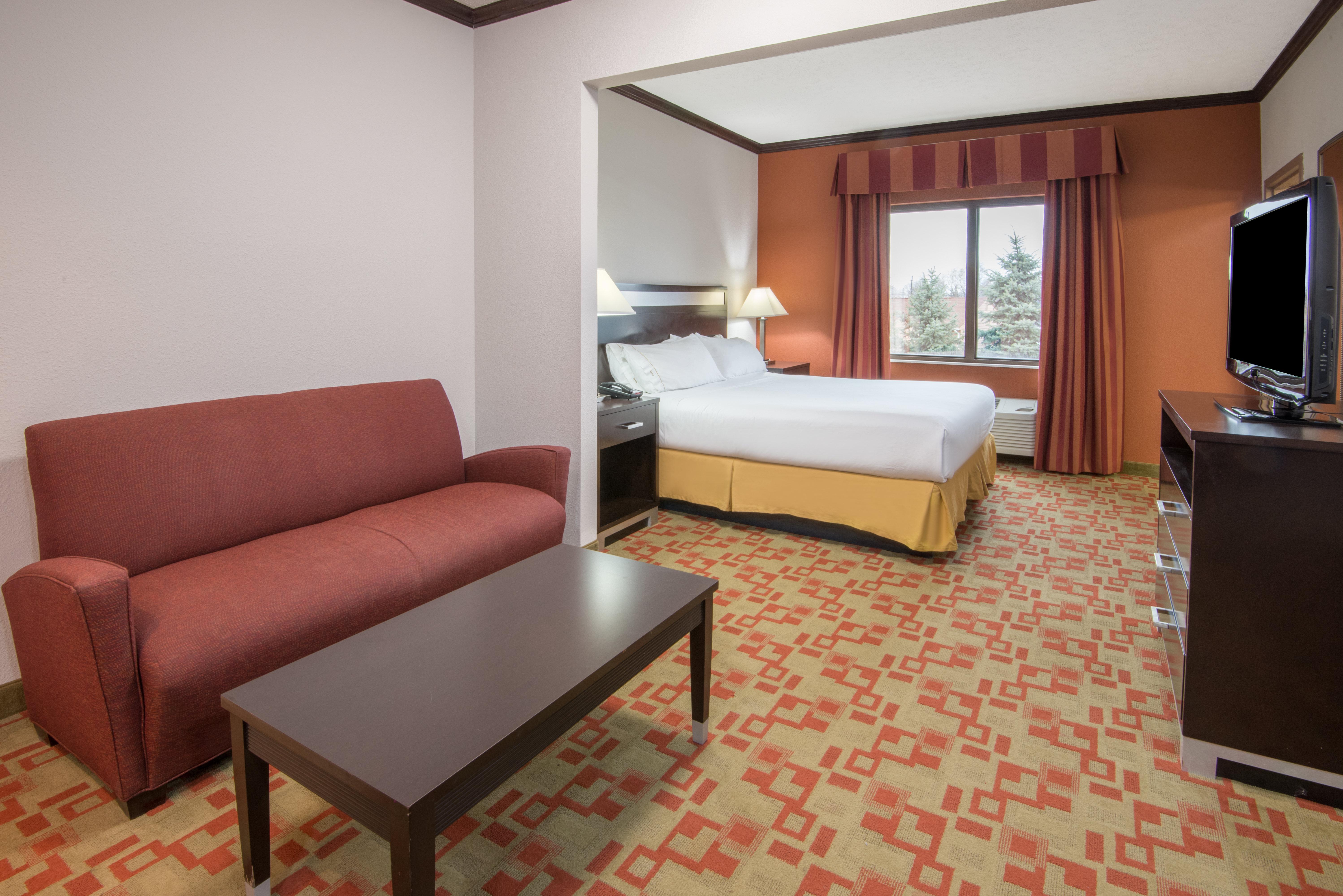 Holiday Inn Express Cleveland Airport - Brook Park By Ihg Eksteriør bilde