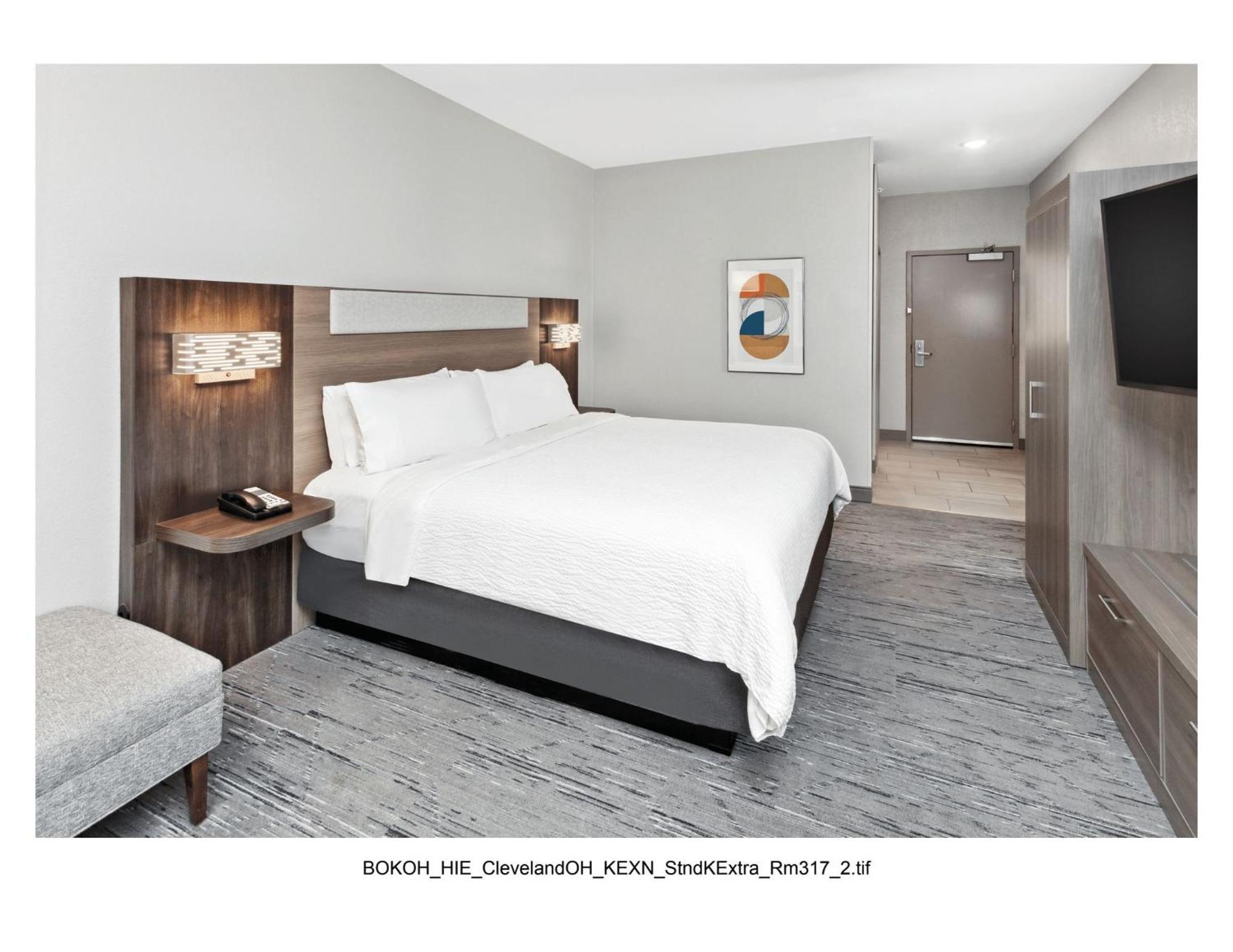 Holiday Inn Express Cleveland Airport - Brook Park By Ihg Eksteriør bilde